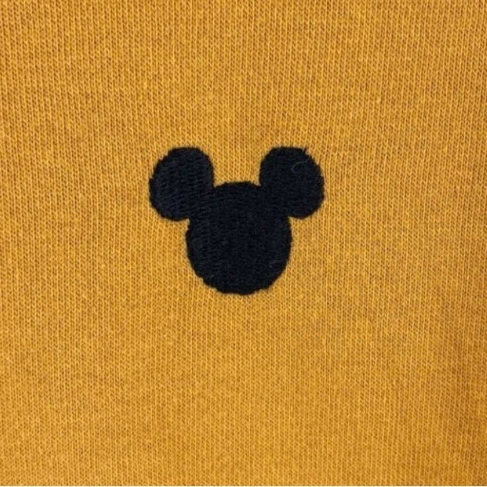 Divided by H&M Disney Mustard Embroidered Mickey Mouse Crew Neck Sweatshirt Med - Picture 2 of 6